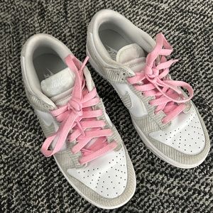 Nike Dunk Low Women 7.5
